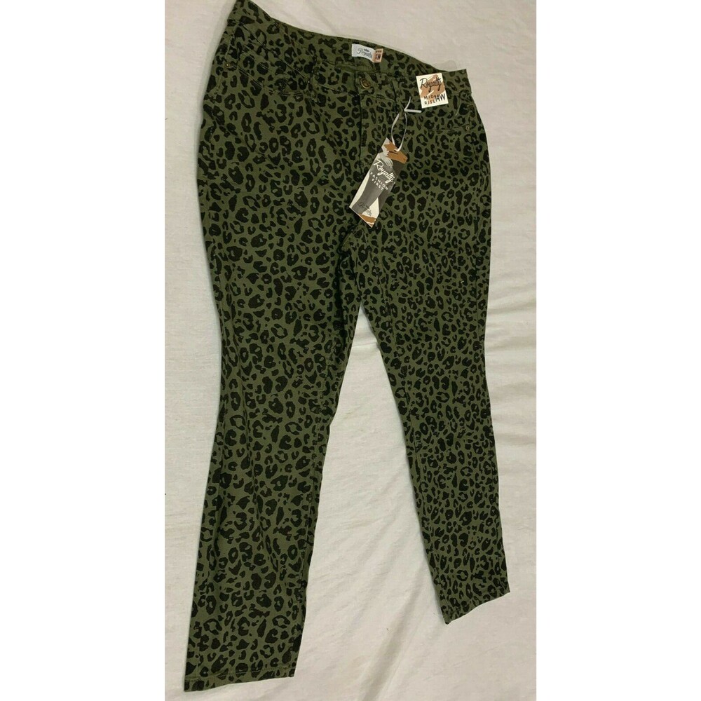 NWT ROYALTY FOR ME ANIMAL PRINT MID RISE SKINNY ANKLE PANTS SIZE 14W
